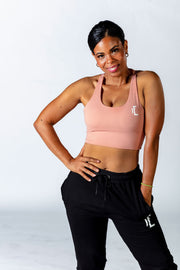 1Enemy's cargo seamless sports bra is made of soft buttery material that contours to your specific shape. #color_dusty-rose