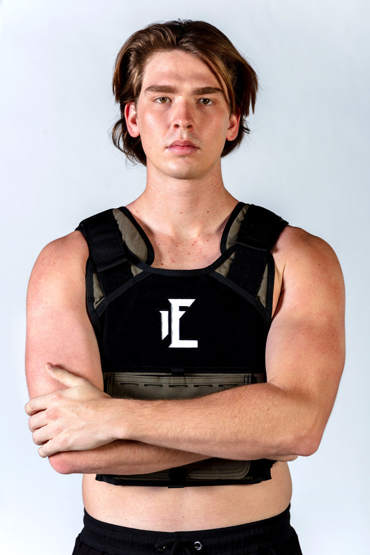 Train harder in our army green weighted vest, made to intensify your workout and push you to be the best you can be! 