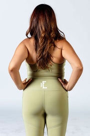 1Enemy's cargo gym leggings with pockets will become your new favorite leggings for women. With the pockets to carry all you need and the high waistband supporting your every move.   #color_green-matcha-latte