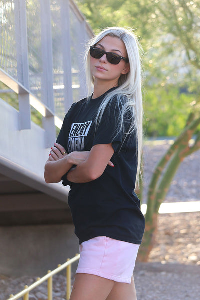 1Enemy's streetwear collection includes this simple, yet bold new workout tees in a variety of colors to add versatility to your wardrobe.l#color_black